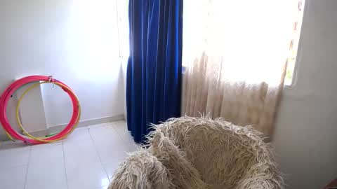 moon1 online show from 11, 4, 2026