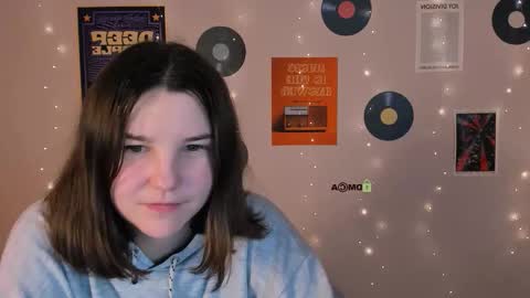 Snapshot of sun_julia chatting on 11, 11, 2025 sun_julia online show from 11, 11, 2025