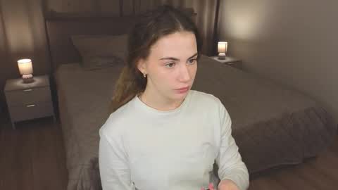 Angella online show from 18, 12, 2025