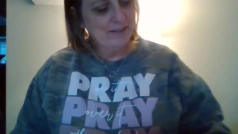 Snapshot of sunflower556 chatting on 14, 11, 2025 Sunflower online show from 14, 11, 2025