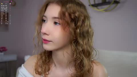 Lily online show from 21, 9, 2025