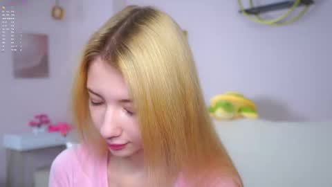 Lily online show from 12, 2, 2026