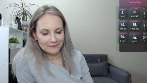 Naomi online show from 26, 12, 2024