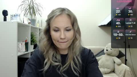 Naomi online show from 26, 11, 2025