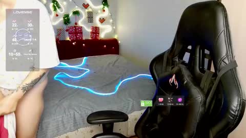 Snapshot of sunny_mood chatting on 15, 12, 2025 sunny mood online show from 15, 12, 2025