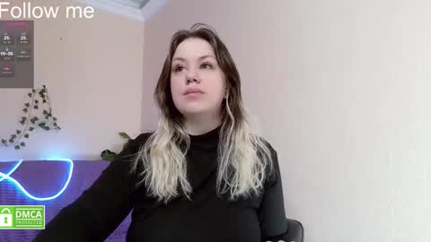 Snapshot of sunny_mood chatting on 2, 3, 2026 sunny mood online show from 2, 3, 2026