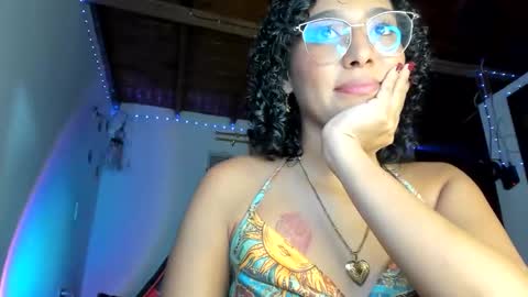 Snapshot of sunny_nina chatting on 4, 3, 2026 sunny_nina online show from 4, 3, 2026