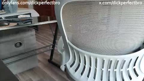 sunny valentine online show from 19, 11, 2025