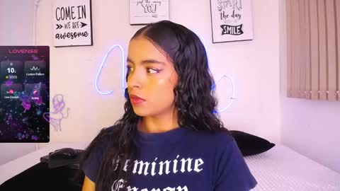  Sunny  online show from 3, 2, 2025