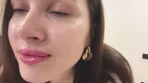 Christina online show from 18, 12, 2025