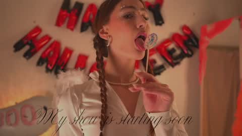 Alice online show from 4, 12, 2024