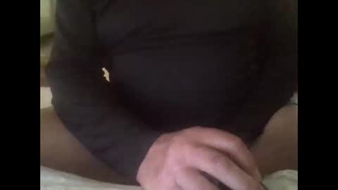 Snapshot of suomilao1 chatting on 11, 10, 2025 suomilao1 online show from 11, 10, 2025