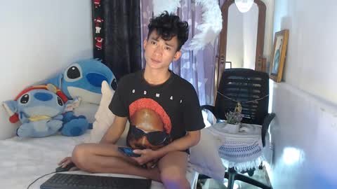 Snapshot of superasian143xx chatting on 23, 2, 2025 GAY online show from 23, 2, 2025