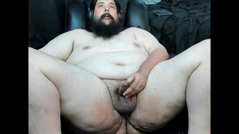 Snapshot of superchubbiguysd chatting on 13, 11, 2025 superchubbiguysd online show from 13, 11, 2025