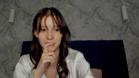 Una online show from 8, 1, 2025