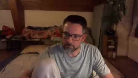 supersquirrel81 online show from 13, 1, 2026