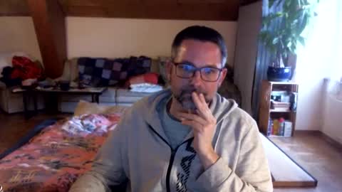 supersquirrel81 online show from 22, 2, 2026