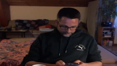 Snapshot of supersquirrel81 chatting on 6, 5, 2026 supersquirrel81 online show from 6, 5, 2026