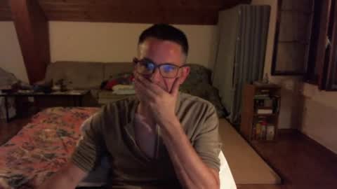 Snapshot of supersquirrel81 chatting on 22, 6, 2026 supersquirrel81 online show from 22, 6, 2026