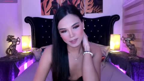 clainyy online show from 5, 3, 2025