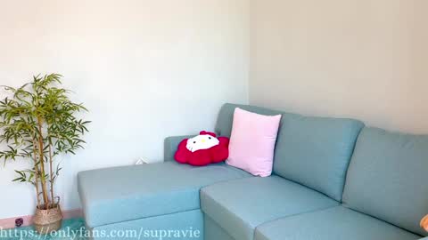 Snapshot of supremeraven chatting on 13, 1, 2025 Raven - Ravie online show from 13, 1, 2025