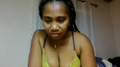 Snapshot of surbelle chatting on 14, 6, 2026 surbelle online show from 14, 6, 2026