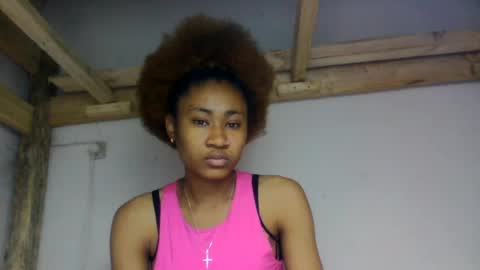 Snapshot of surbelle chatting on 17, 7, 2026 surbelle online show from 17, 7, 2026