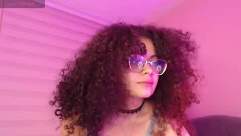 Snapshot of susan_bluee chatting on 4, 12, 2024 Susan online show from 4, 12, 2024