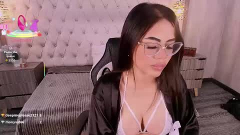 susan_voltaire online show from 11, 5, 2026