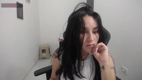 Snapshot of susana254 chatting on 11, 1, 2025 susana lopez online show from 11, 1, 2025