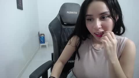 Snapshot of susana254 chatting on 7, 2, 2025 susana lopez online show from 7, 2, 2025