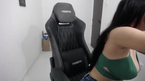 Snapshot of susana254 chatting on 22, 2, 2025 susana lopez online show from 22, 2, 2025