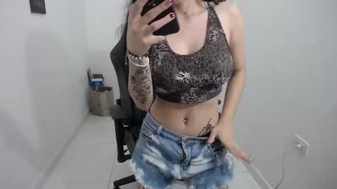 Snapshot of susana254 chatting on 5, 3, 2025 susana lopez online show from 5, 3, 2025