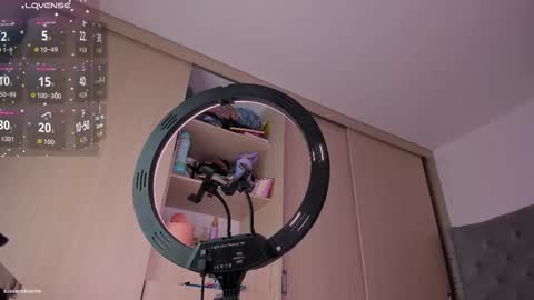 Juliana garcia online show from 12, 2, 2026