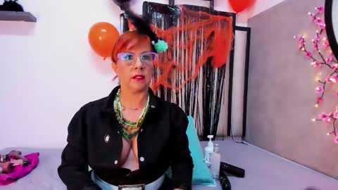 sussanmilf  online show from 31, 10, 2025