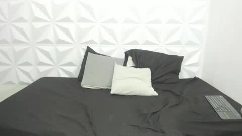 Sussy online show from 13, 1, 2026