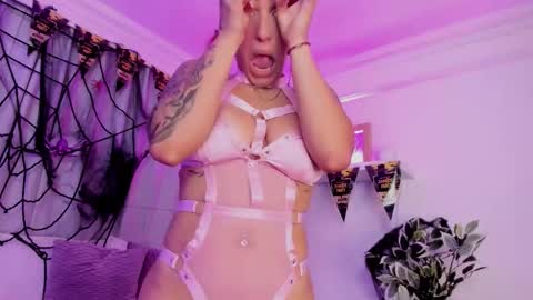 susyy online show from 29, 10, 2025