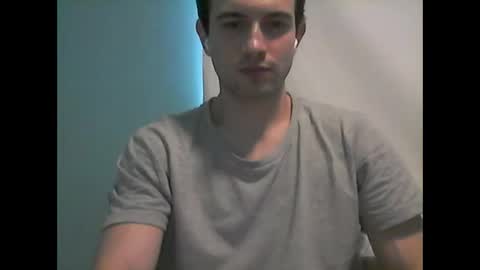 Snapshot of sutromaxx chatting on 2, 3, 2025 Maximus online show from 2, 3, 2025