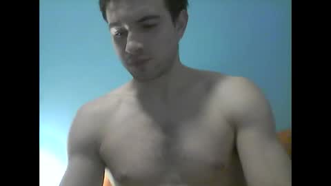 Snapshot of sutromaxx chatting on 17, 10, 2025 Maximus online show from 17, 10, 2025