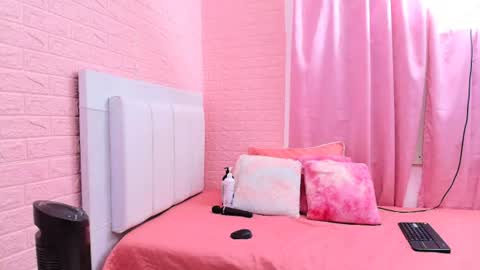 suzan_30 online show from 5, 7, 2026