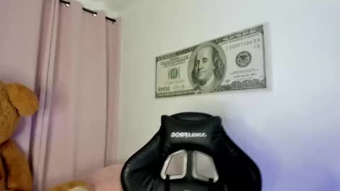 suzan__cooper2 online show from 21, 9, 2025