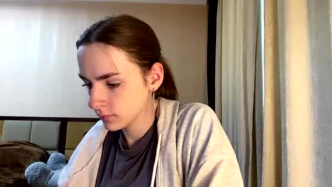 Emila online show from 28, 6, 2026