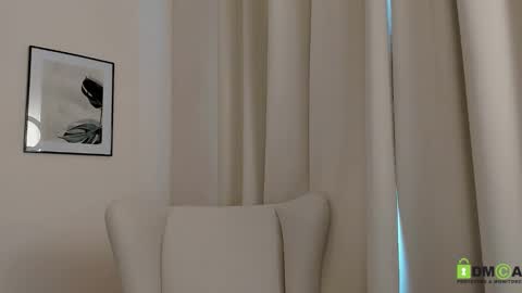 Suzy  next stream  Thursday Friday Saturday online show from 16, 1, 2025