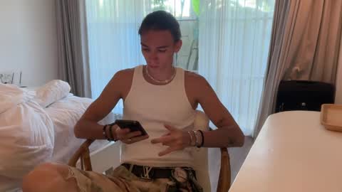Snapshot of sweet19sammy chatting on 4, 6, 2026 Sammy online show from 4, 6, 2026