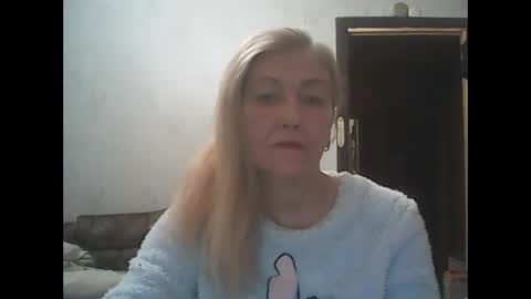 Snapshot of sweet4blonde609 chatting on 17, 2, 2025 sweet4blonde609 online show from 17, 2, 2025
