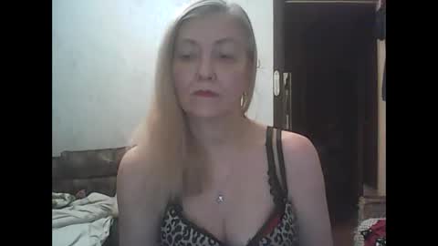 Snapshot of sweet4blonde67 chatting on 22, 1, 2025 sweet4blonde67 online show from 22, 1, 2025