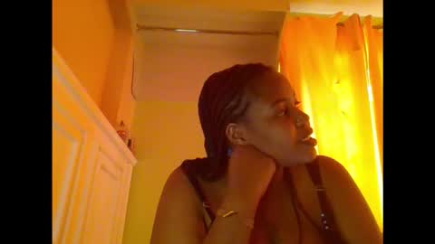 sweet52537 online show from 22, 10, 2025