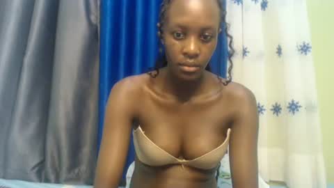 Petite Queen online show from 14, 12, 2024