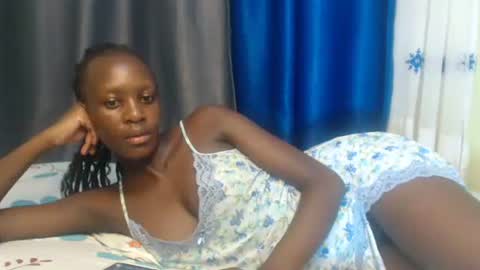 Petite Queen online show from 2, 1, 2025