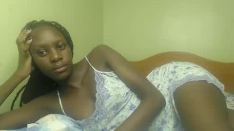 Petite Queen online show from 20, 1, 2025